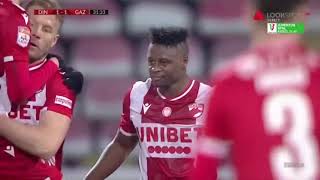 Gueye egaleaza in Dinamo  Gaz Metan 11 [upl. by Ahsyad412]