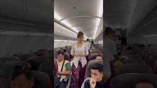 Pramugari Cantik Batik Air Sedang Hitung Jumlah Penumpang Dalam Pesawat 🥰🥰👍👍 [upl. by Gladis]