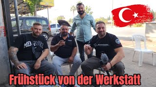 Mit den Jungs Tee trinken vor der Werkstatt chillen [upl. by Claude117]