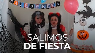 SALI DE FIESTA CON NOSOTRAS versión halloween [upl. by Reffinnej]