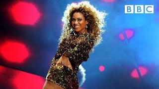 Beyoncé performs Irreplaceable  Glastonbury 2011  BBC [upl. by Velasco]