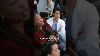 quotThats a giant cystquot  Greys anatomy Season 19 Episode 03 greysanatomy [upl. by Arda]