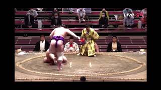 Tochinoshin vs Takakeisho upwards henka [upl. by Erdnoid]