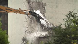 Demolition of the old ICITA TA factory at Winnington in Cheshire 1292016 [upl. by Eed]