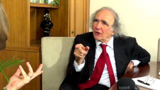 Prof Vittorino Andreoli  LEducazione Impossibile la Famiglia e il Disagio degli Adolescenti [upl. by Glover]