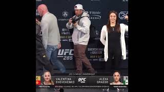 Valentina Shevchenko vs Alexa Grasso staredown [upl. by Chavey]