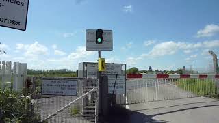 Pump barriers at Northwall Road level crossing Kent [upl. by Nirel]