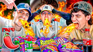 COLOMBIANOS PRUEBAN LOS DULCES MÁS PICANTES DE MÉXICO🌶️😱 ft ANDY y HITBOY [upl. by Sheryle]