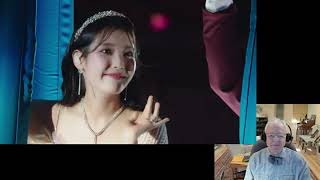 Reaction to iu Strawberry Moon Live HD 2022  아이유 딸기달 Live HD 2022에 대한 반응 [upl. by Soll481]