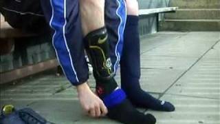 Sealskinz waterproof Football socks specialistsockscom [upl. by Name440]