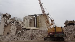 Ruston Bucyrus 38 with wrecking ball [upl. by Adam218]