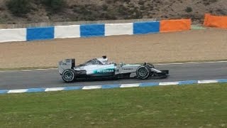 Formula 1 Test Jerez 2015 Third day [upl. by Iover]