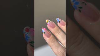 🐝🌸🐞🍃 summer flower nails  nailcare nailart nailpolish [upl. by Arrakat]