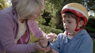 Topsy amp Tim 208  NEW BIKES  Topsy and Tim Full Episodes [upl. by Nessa14]