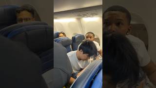 600breezy gets PRESSED ON THE PLANE BY MEXICANS🥷🇲🇽 [upl. by Emsoc]