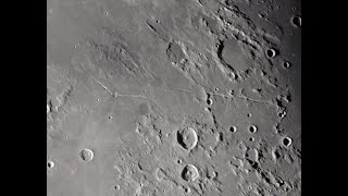 La région lunaire dHyginus vue au télescope de 1 mètre [upl. by Ynej]