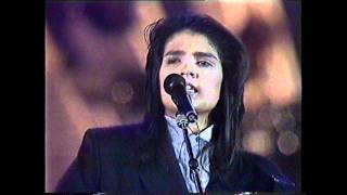 Tanita Tikaram  Good tradition  Twist in my Sobriety 1988 [upl. by Annaoj506]