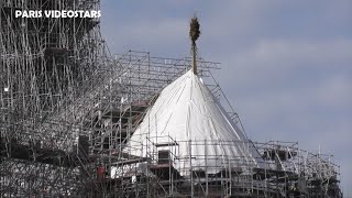 Chantier de reconstruction de la Cathédrale Notre Dame de Paris 15 février 2024  Charpente couverte [upl. by Atilrahc]