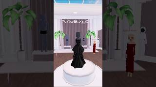 ANOTHER MANNEQUIN PRANK IN DTI😋 ⚠️FIRST TIME USING MY VOICE⚠️LOL aesthetic dti dresstoimpress [upl. by Llenaej147]