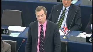 Farage al Parlamento Europeo chi vi da il diritto di dettar legge al popolo italano [upl. by Lucian]