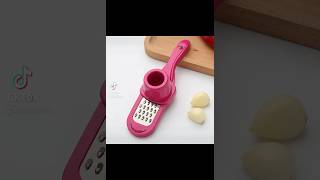 1PCS Garlic Crusher Press Manual Ginger Garlic Grinding Grater Cutter Peeler Kitchen Tools [upl. by Llorre]