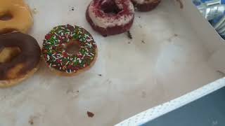 YUMMY DOUGHNUTS l MASARAP NA DONUTS [upl. by Magner]