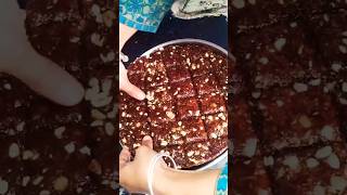 kobri shenga mitayii 🤤 Quick chikki at home in 5 minutes Sank for all [upl. by Enimisaj332]