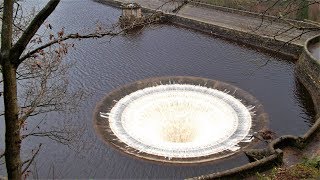 Ladybower Plughole Full Flood Overflowing 2019 [upl. by Hgielyak]