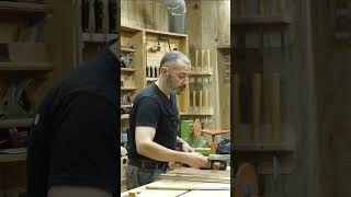 Sciage parfait à la main bricolage woodworking menuiserie astuce [upl. by Rusel]