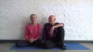 Anusara Yoga Immersion mit Lalla amp Vilas [upl. by Hedda]