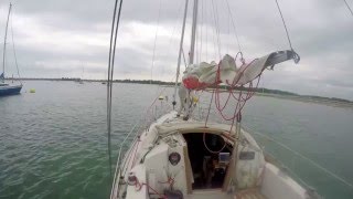 Picking up a mooring buoy single handed [upl. by Creedon]