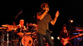 Huey Lewis and the News quotWhile Were Youngquot Coney Island [upl. by Wiggins]