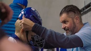 Kinder sprechen über Schutz im Eishockey [upl. by Joselow]