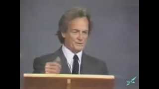 Richard Feynman  Photons Corpuscles Of Light Lecture 1 [upl. by Treborsemaj]