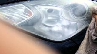 Чистка фар зубной пастой  Cleaning Headlights With Tooth Paste [upl. by Legin998]