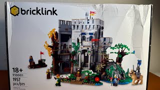 LEGO Bricklink Designer Program 910001 Castle in the Forest Review [upl. by Ikcim291]