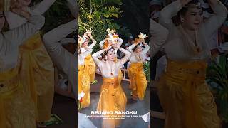 ANGGUN NAN CANTIKNYA PENARI quotREJANG SANGKUquot DESA ADAT UBUD [upl. by Lennahs402]