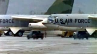 Boeing B52E amp KC135A  quotTakeOff March AFBquot  1968 [upl. by Neevan725]