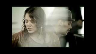 Jesse amp Joy  Corre  lyrics  letra [upl. by Bathelda209]