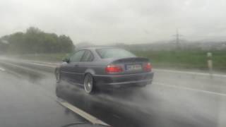 BMW E46 330cirainy day [upl. by Aloap]