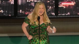 Emmys 2022 Jennifer Coolidge Delivers CHAOTIC Acceptance Speech [upl. by Huldah]