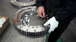 Slewing Bearing Assembly Process  Slewing Bearing Installation [upl. by Burrill]