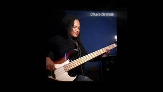 CHUVA DE PRATA  GAL COSTA BASS COVER  VIOLÃO Tatty Oliveira [upl. by Akenihs]