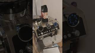 Coffee MachineCafetière DELONGHI La Specialista Maestro EC9865M Cold Brew Lies amp Scams [upl. by Bakemeier]