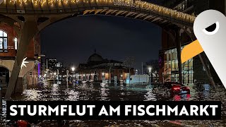 Schwere Sturmflut in Hamburg  Sturmtief Zoltan überflutet den Fischmarkt [upl. by Barram]