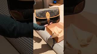 🎉 WhatsApp  12817799705🎉A simple LV unboxing video usa louisvuitton unboxing luisvuitton [upl. by Laundes9]