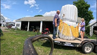 Hauling bedding and time for a parade… [upl. by Thaine]