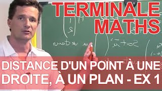 Distance dun point à une droite à un plan  Ex 1  MATHS  TS  Les Bons Profs [upl. by Crescint310]