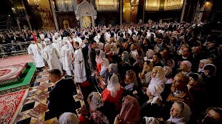 Millionen Menschen feiern das orthodoxe Osterfest [upl. by Gussman327]