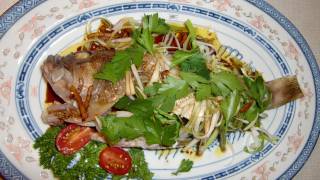 HongKong steamed fish 香港清蒸魚 [upl. by Hedvah]